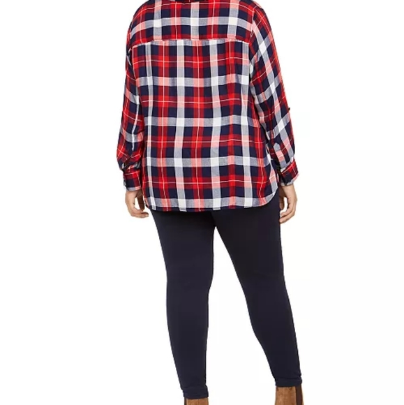 Tommy Hilfiger - Picture 3 of 4